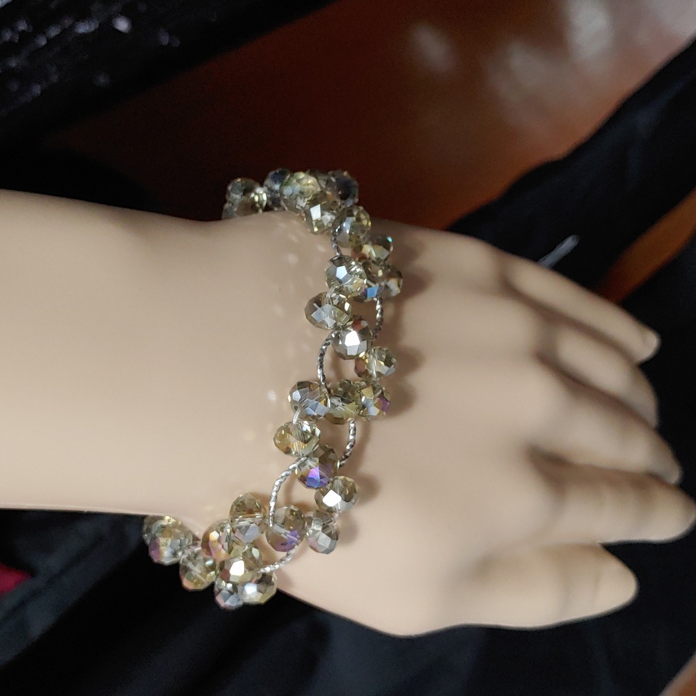 Vintage Teng Yue Borealis Crystal Glass Bracelet  Signed